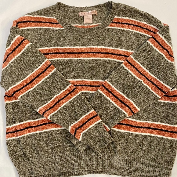 Coco & Shay Size Medium Sweater - Picture 1 of 6